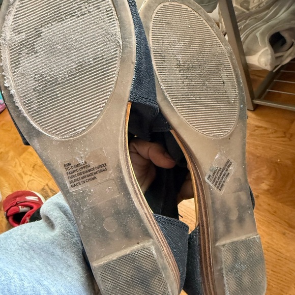 Black Open-Toe Sandals - Picture 5 of 5